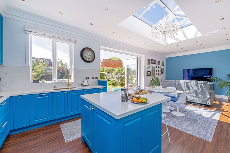 Kitchen - click for photo gallery